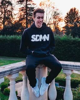 @miniminter on Instagram: "Download the merch from www.sidemenclothing...