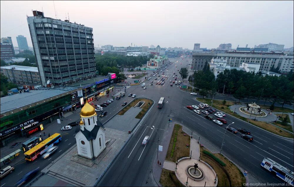 Красный проспект сколько. Красный проспект площадь Ленина Новосибирск. Самая длинная улица в Новосибирске красный проспект. Часовня на Красном проспекте Новосибирск. Главная улица Новосибирска красный проспект.