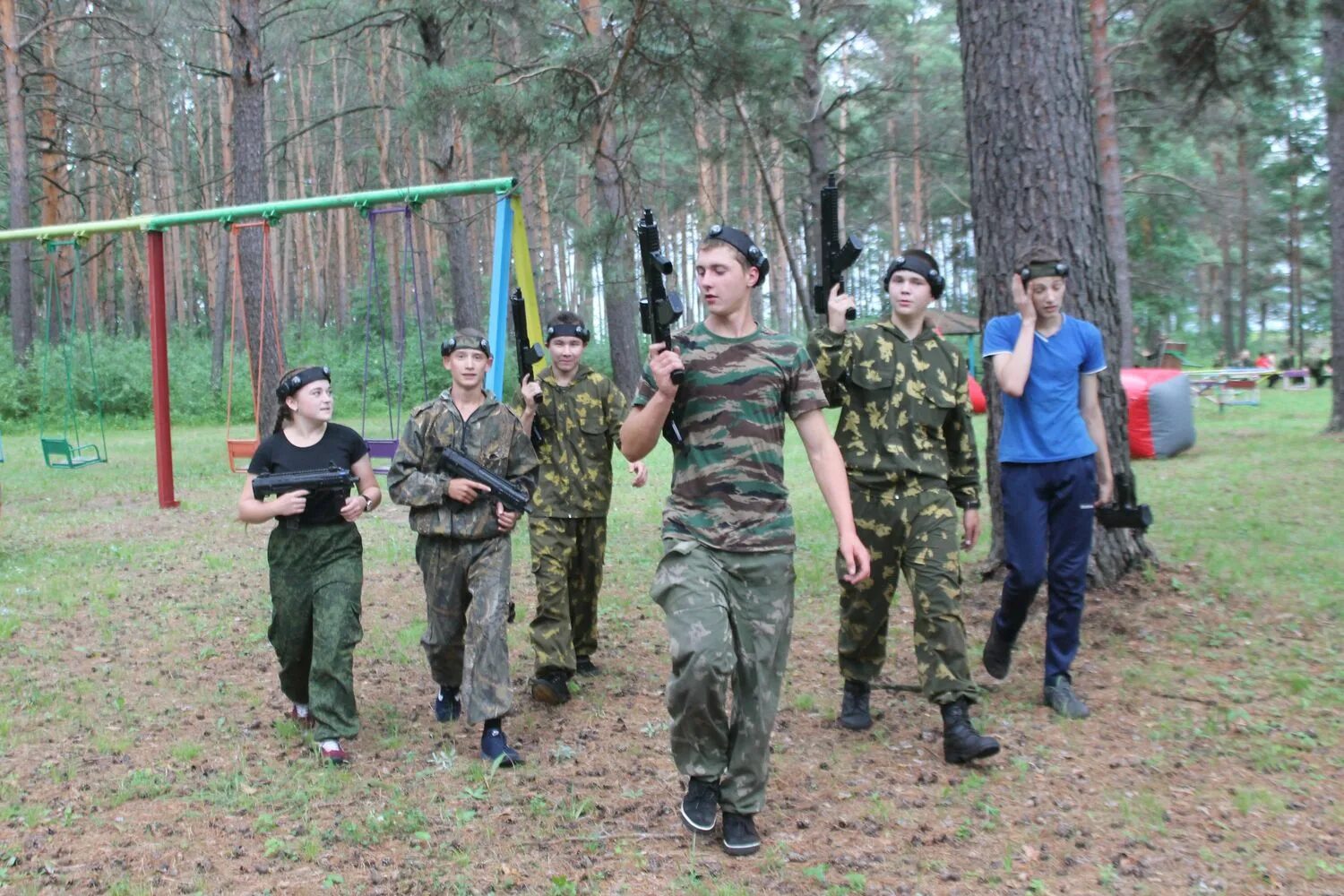 Лагерь энергия томск. Военно патриотическая смена в лагере. Военно патриотический лагерь. Военно патриотическая подготовка детей. Лагерь в башкирии.