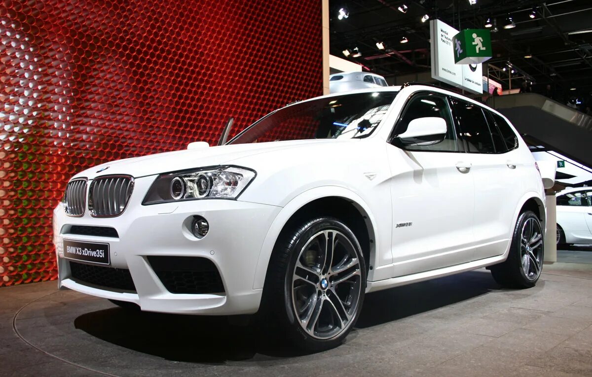 Зет икс 3. БМВ x3 Tuning. Тюнингованный BMW x3. BMW x3 f25 Tuning. Обвес на БМВ ф25.