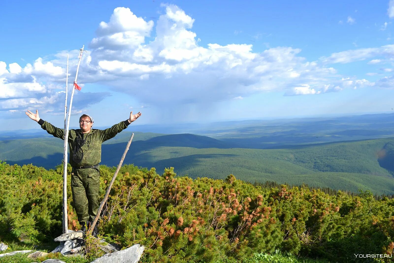 Погода в горном зейский. Зейский государственный природный заповедник. Природа Зейского заповедника. Хребет Тукурингра. Туризм в Приамурье.