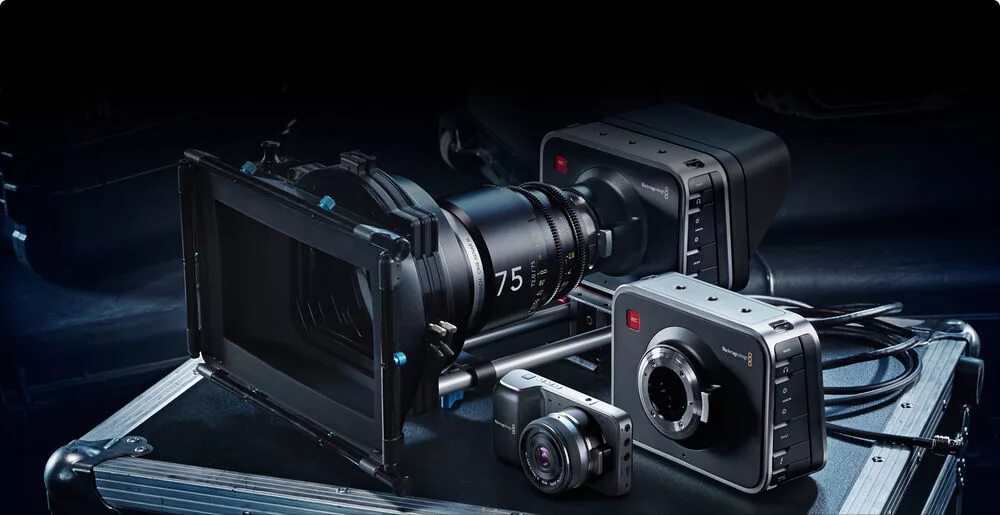 Blackmagic приложение. Blackmagic 2.5 габариты. Blackmagic 2.5k разъемы.