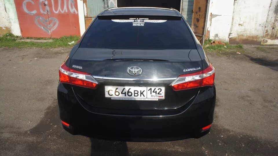 Заднее стекло тойота королла 150. Заднее стекло королла 150. Заднее стекло на тойоту короллу. Заднее стекло на тойоту короллу. Заднее стекло королла 150.