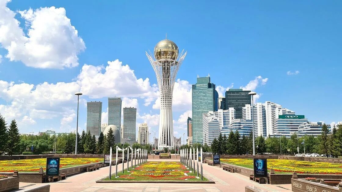 Как сейчас называется астана. Столица казахстана нурсултан 2025. столица казахстана 2025. байтерек нурсултан фото. хан шатыр нур-султан (астана).