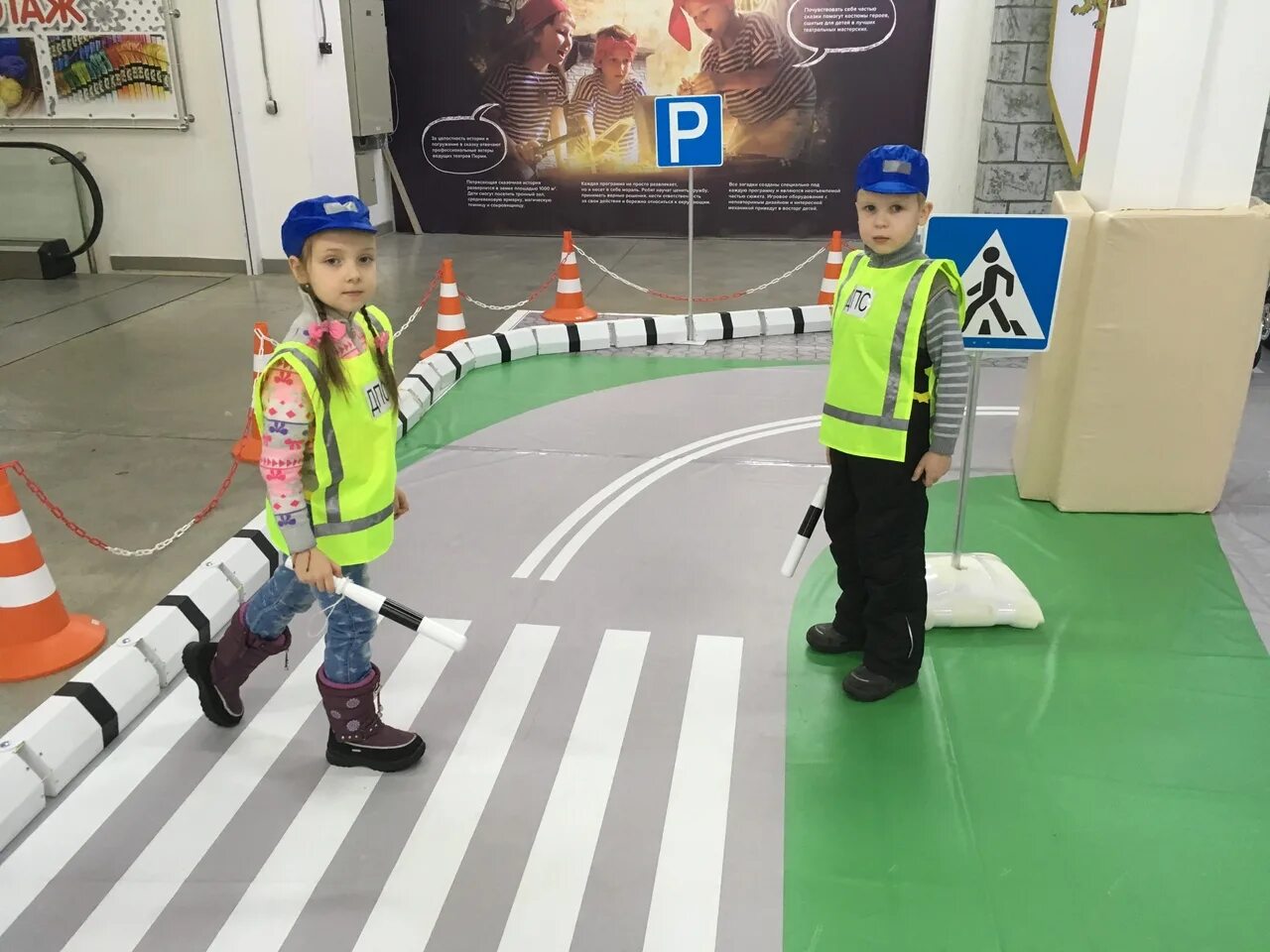 детский автогородок ответы. автогородок для детского сада. брянская 140д автогородок. детский сад светлячок губкин. детский автогородок ответы.