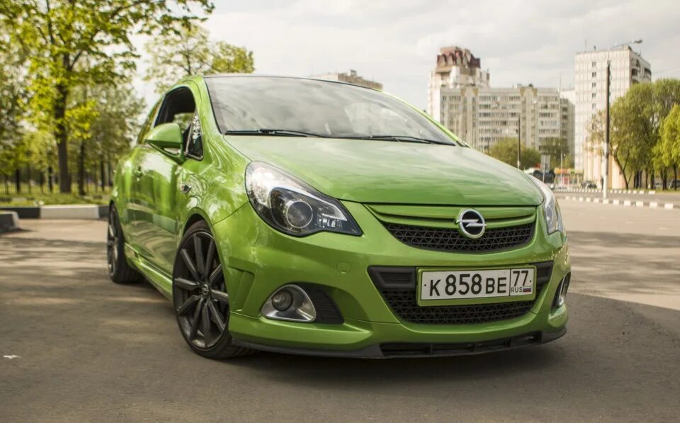 Opel Corsa OPC. Opel Corsa d OPC. Opel Corsa зеленая. Opel Corsa d зеленый.