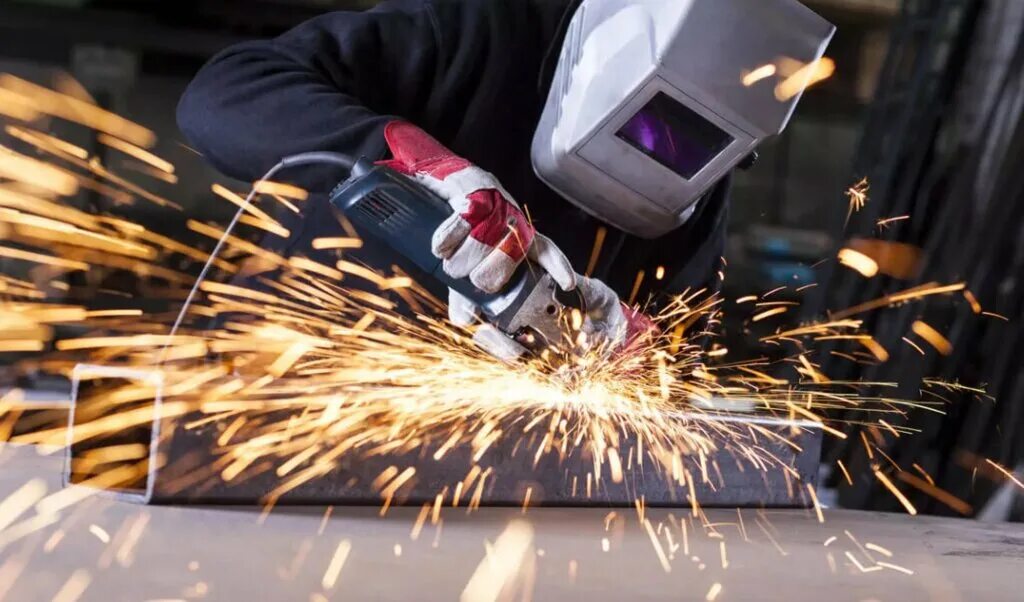 токарные изделия. металлообработка деревообработка. сварочный цех реклама. металлообработка деревообработка. металлообработка.