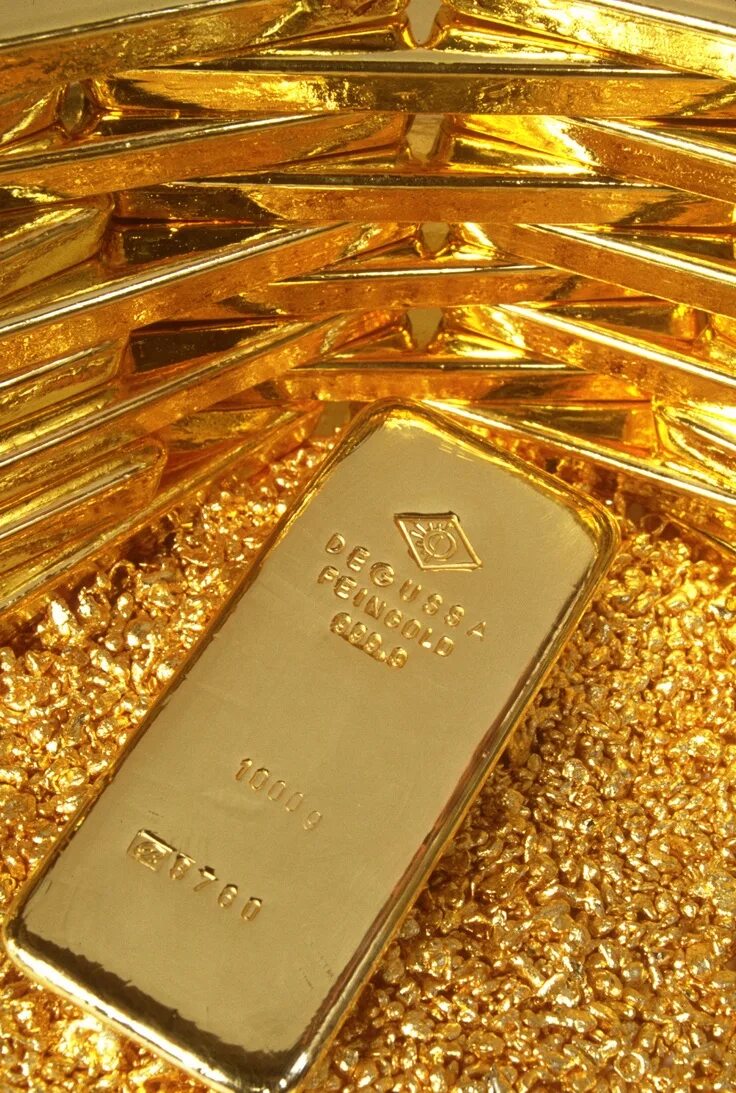 Купить бу золотые. Слиток золота 16 кг. Слиток золота 1 г. Слитки золота 24к. Золотой слиток Gold Bullion.