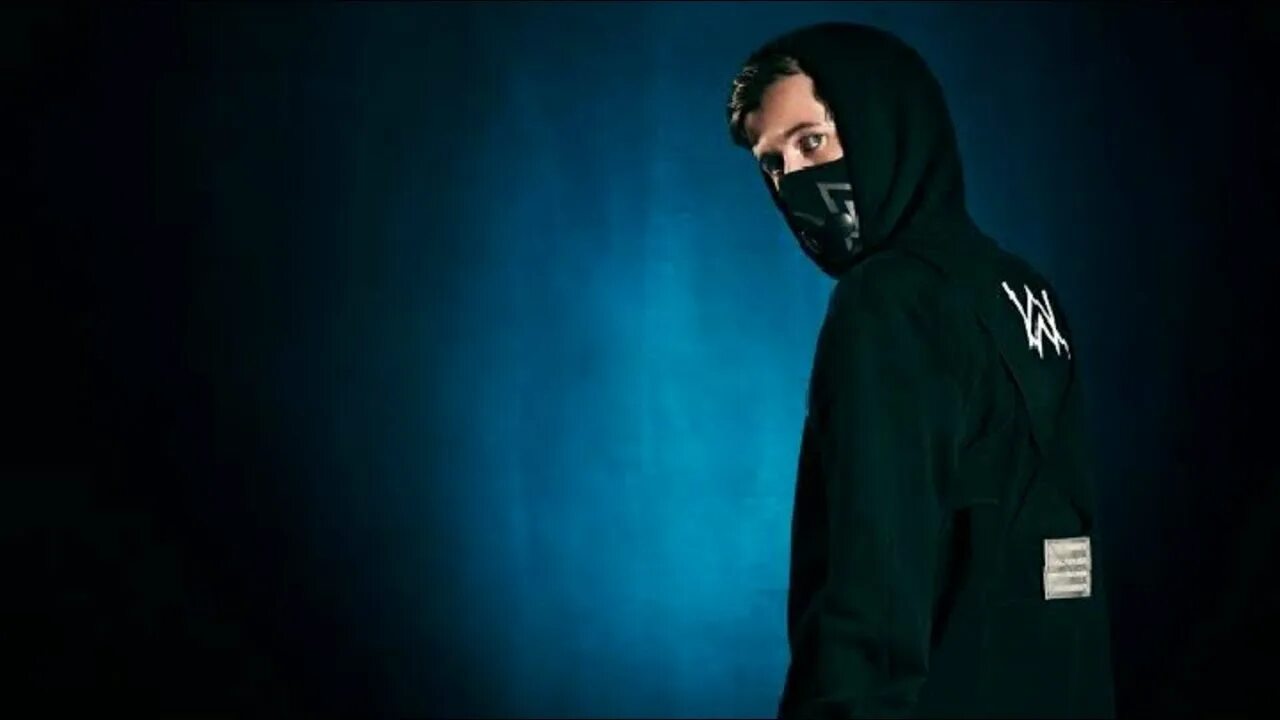 Alan walker символ. Alan walker style 2020. Alan walker 2020 remix. Alan walker faded remix. Шахаб салехи faded.