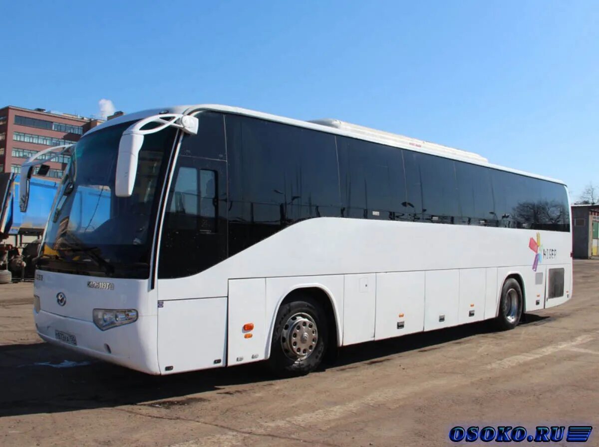 автобусы напрокат. Higer klq6770g. снять автобус москва. автобус yutong ман. мерседес benz tourismo.