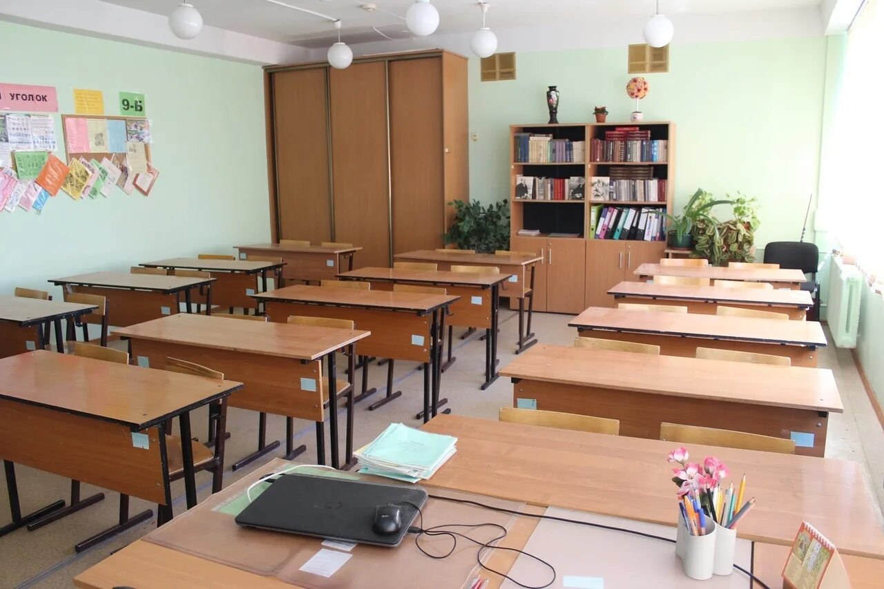 Подготовка школ к учебному году. Директор школы 69 тольятти. Школа 88 тольятти. Школа 84 тольятти. Школа 69 новосибирск.