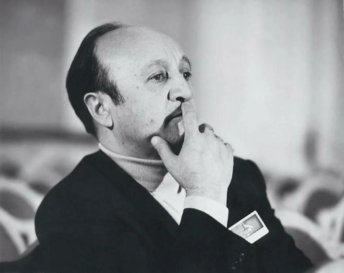 Фикрет амиров. Фикрет амиров композитор карабах. Фикрет амиров композитор карабах. Амиров певец и композитор. Амиров певец и композитор.