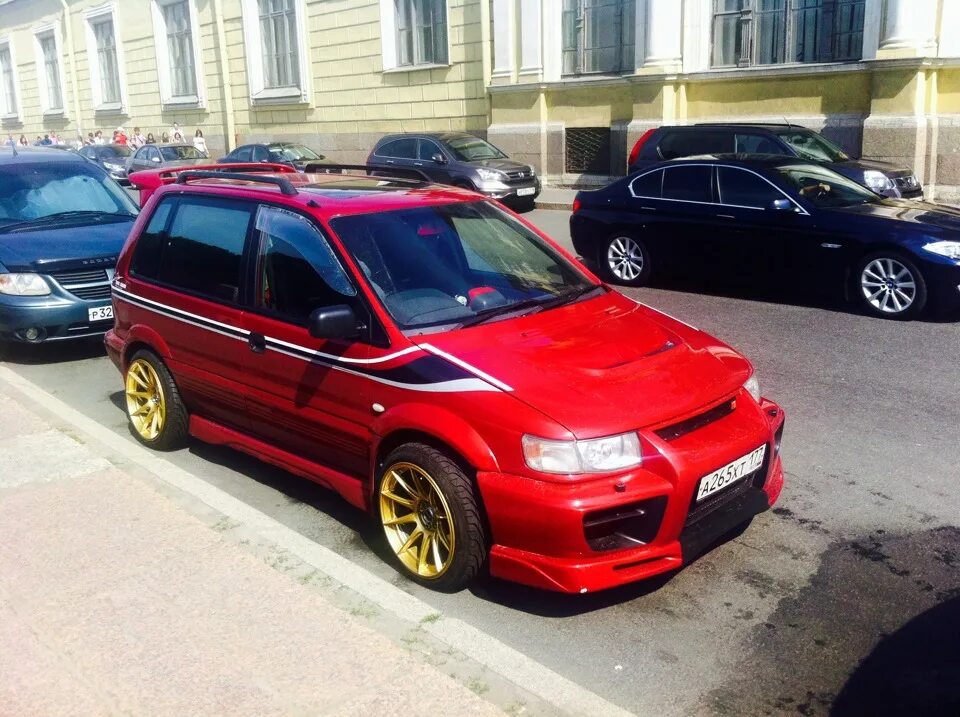 Купить тюнинг митсубиси. RVR Mitsubishi 1995 Tuning. Mitsubishi RVR 1994 Tuning. Mitsubishi RVR 2 обвес. Mitsubishi RVR 1999 обвесы.