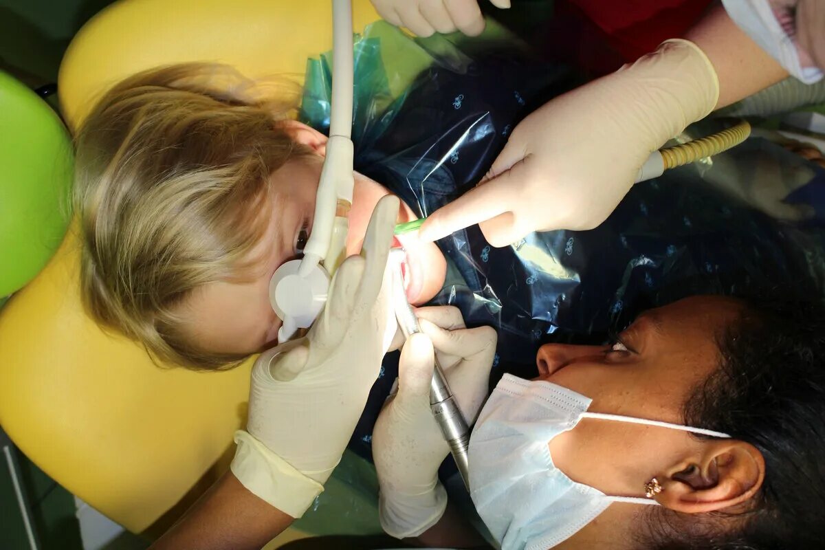 Закись азота-кислородная седация. Азота кислородная седация. Наркоз в стоматологии для детей. Наркоз севоран отзывы
