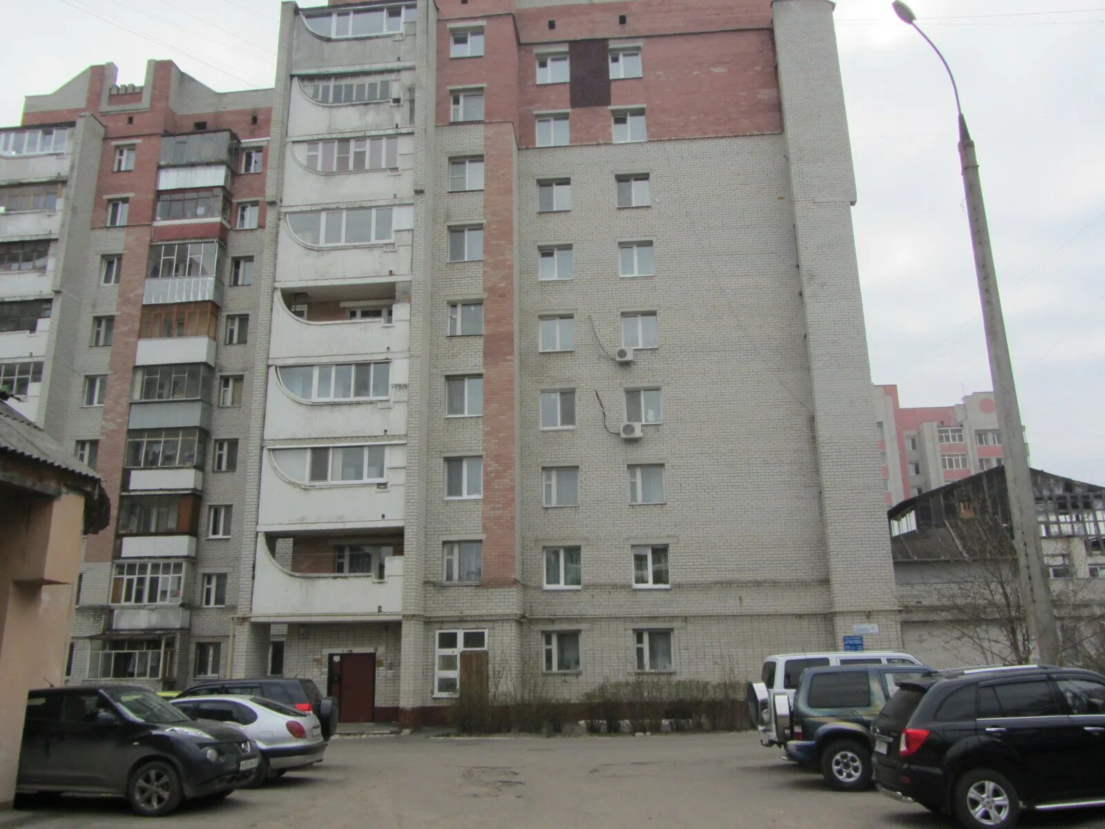 Ул камозина брянск. Камозина 1 брянск. Камозина 1 брянск. Бежица ул камозина. Перинатальный центр брянск камозина 11.