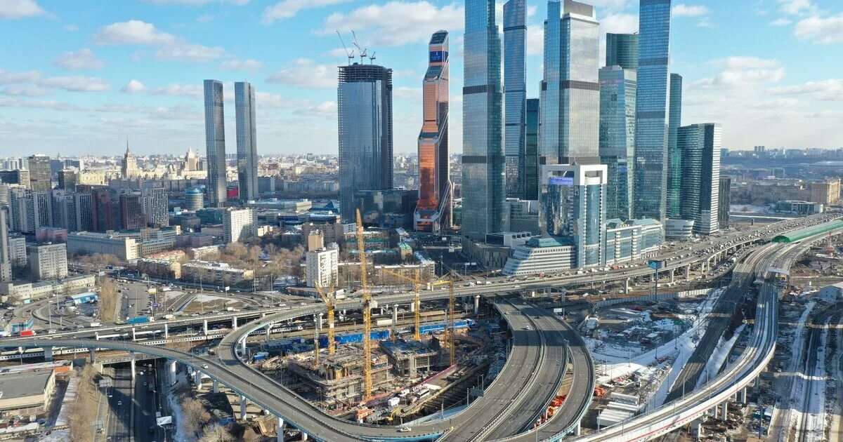 Экономика москвы вакансии. Экономика Москвы. Проект про Москву. Экономика Москвы фото. Москва строительство 2022.