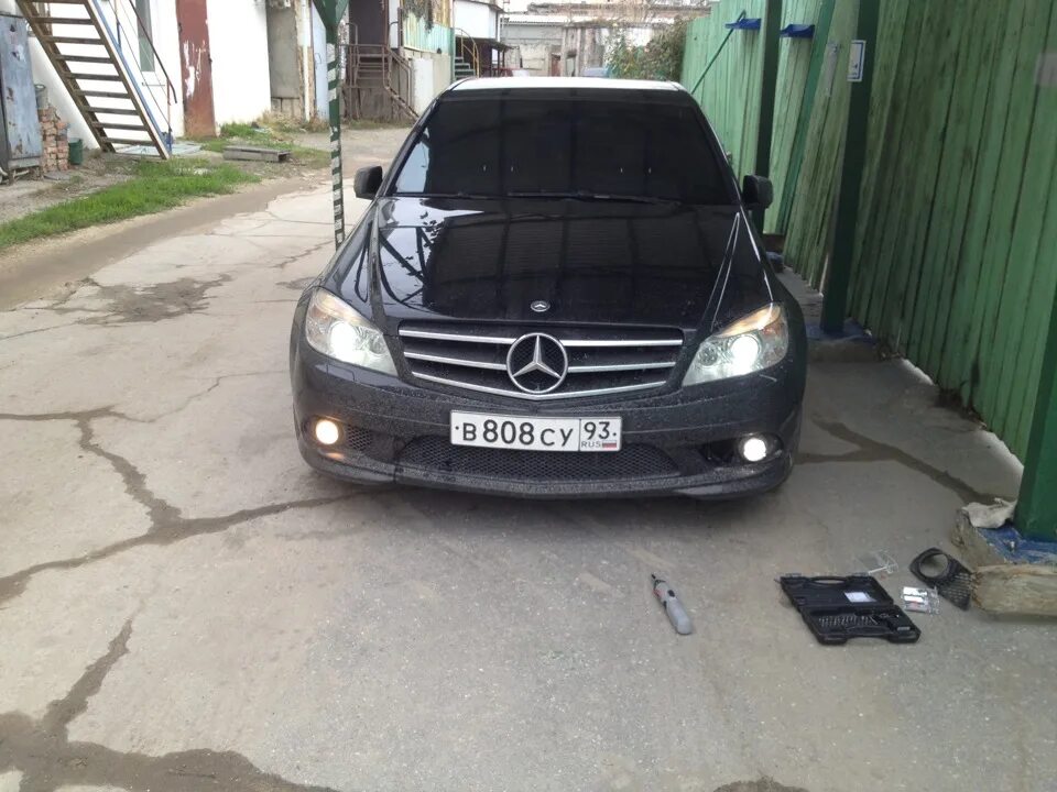 Мерседес w204 рестайлинг. Лампы мерседес w204. Лампы ближний свет мерседес w204. Фары мерседес w204 tube light. Лампы мерседес w204.