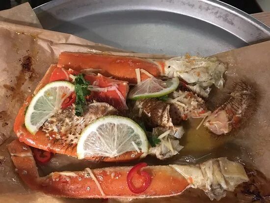 Вино и крабы никольская ул. Wine Crab Барвиха. Ресторан Wine and Crab на Никольской. Ресторан на Никольской с крабами. Краб кафе.