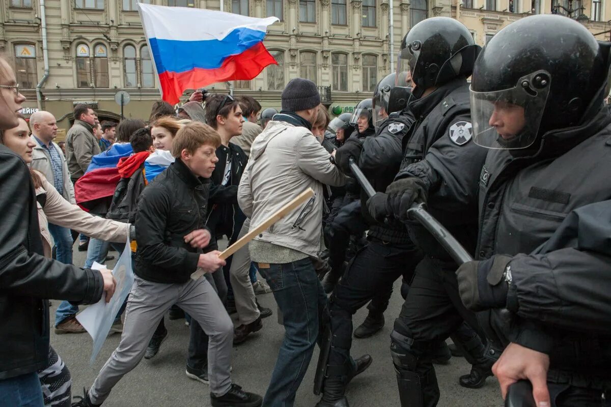 Группа людей для выражения протеста. Протесты анархистов. Майдан дети. Онижедети. Американские анархисты.