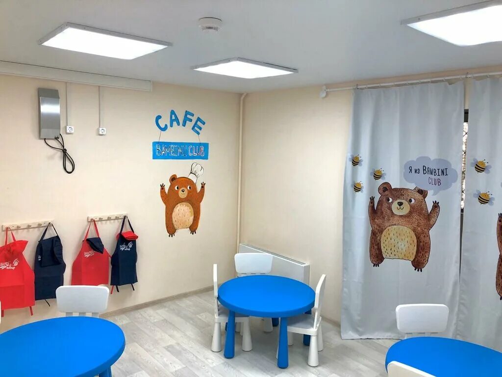бамбини детский клуб. Bambini club детский сад цветы. детская игровая зона игротека. бамбини клаб детский сад. бамбини красноярск детский сад.