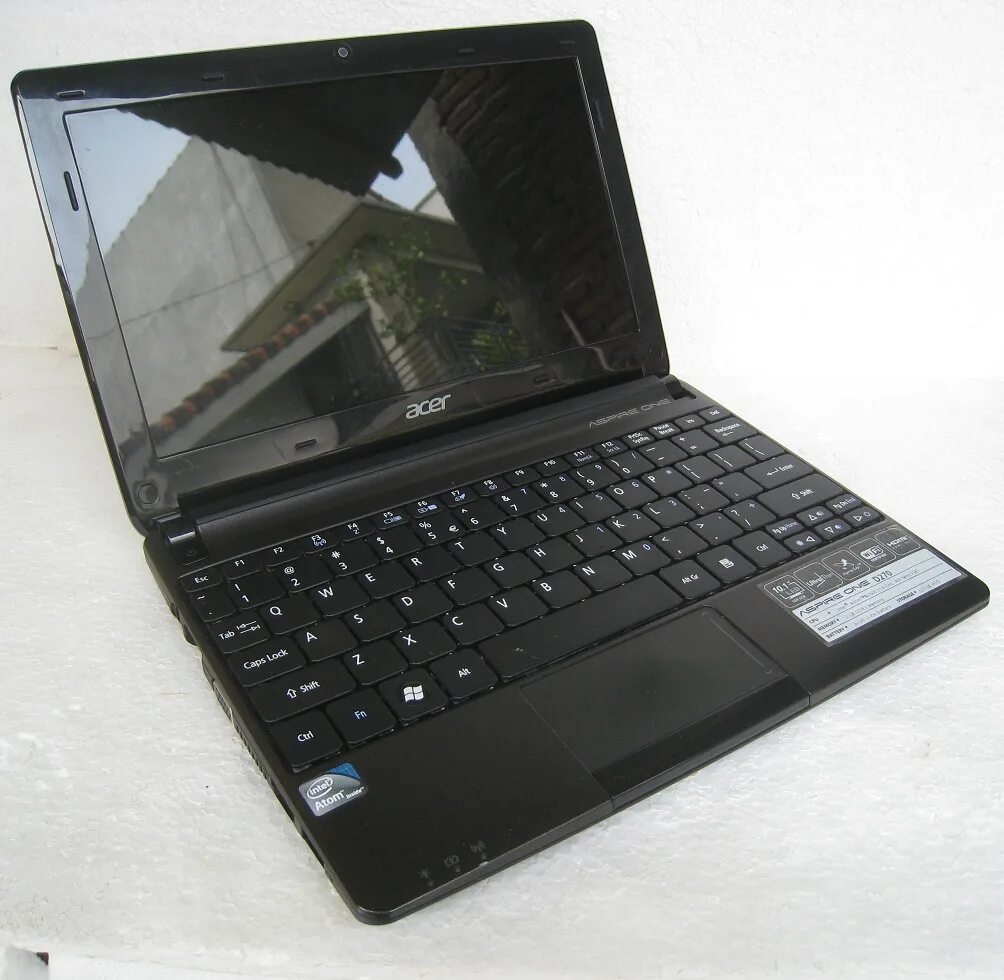 Нетбук d270. Нетбук d270