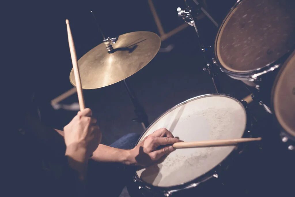 руки барабанщика