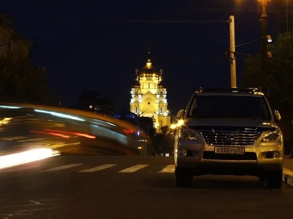 Ночной Хабаровск из машины. Ночной Хабаровск. Ночной вид из машины Хабаровск. Хабаровск ночные улицы. Машина машина хабаровск телефон