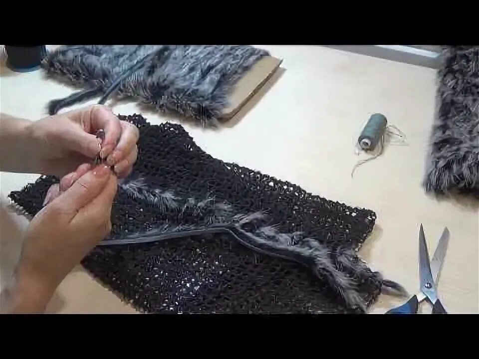 Меховые жилеты и вязка крючком. Вязка мехом мастер класс. Связать мех. Вязание мехом. Вязание меховой нитью.