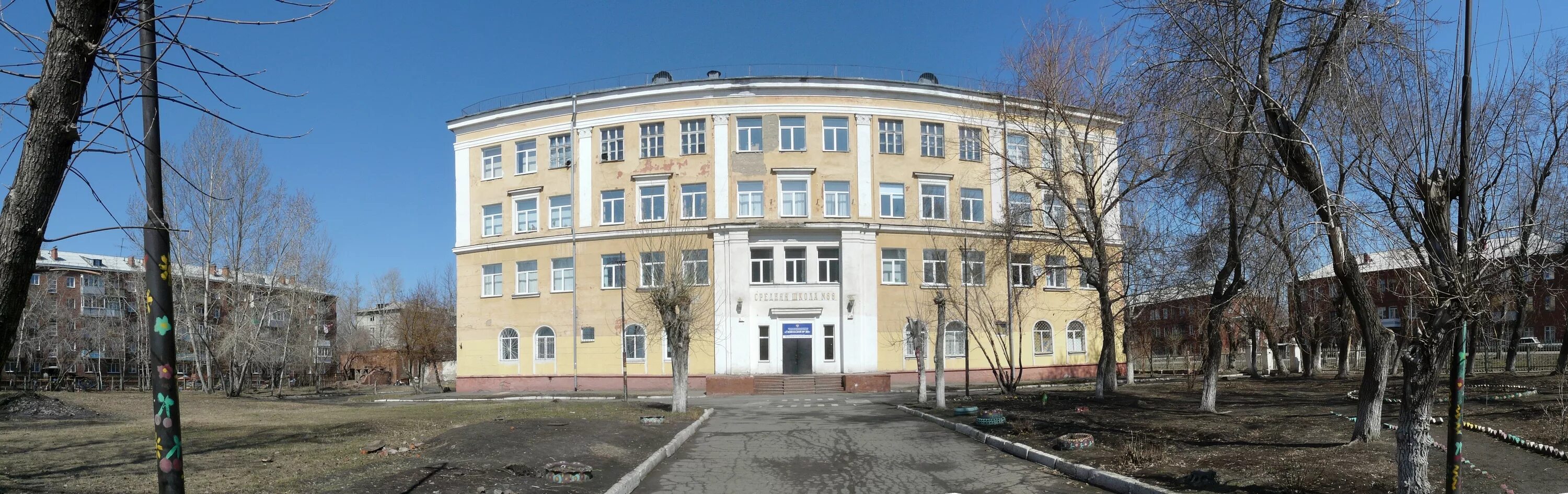 Школа 1 города омска. Школа 88 омск. гимназия номер 88 омск. школа 3 омск.