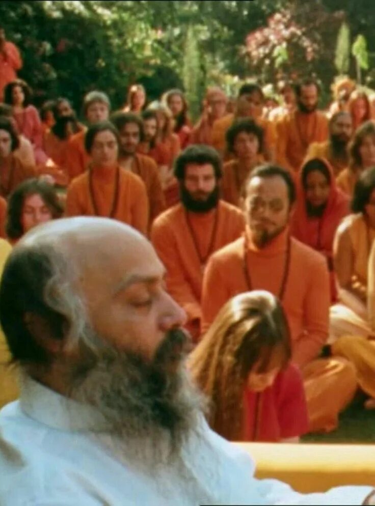 Шила ошо. The wild country. The wild country. Дикая дикая страна. Wild wild country.