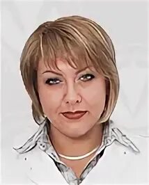 Енина принимает