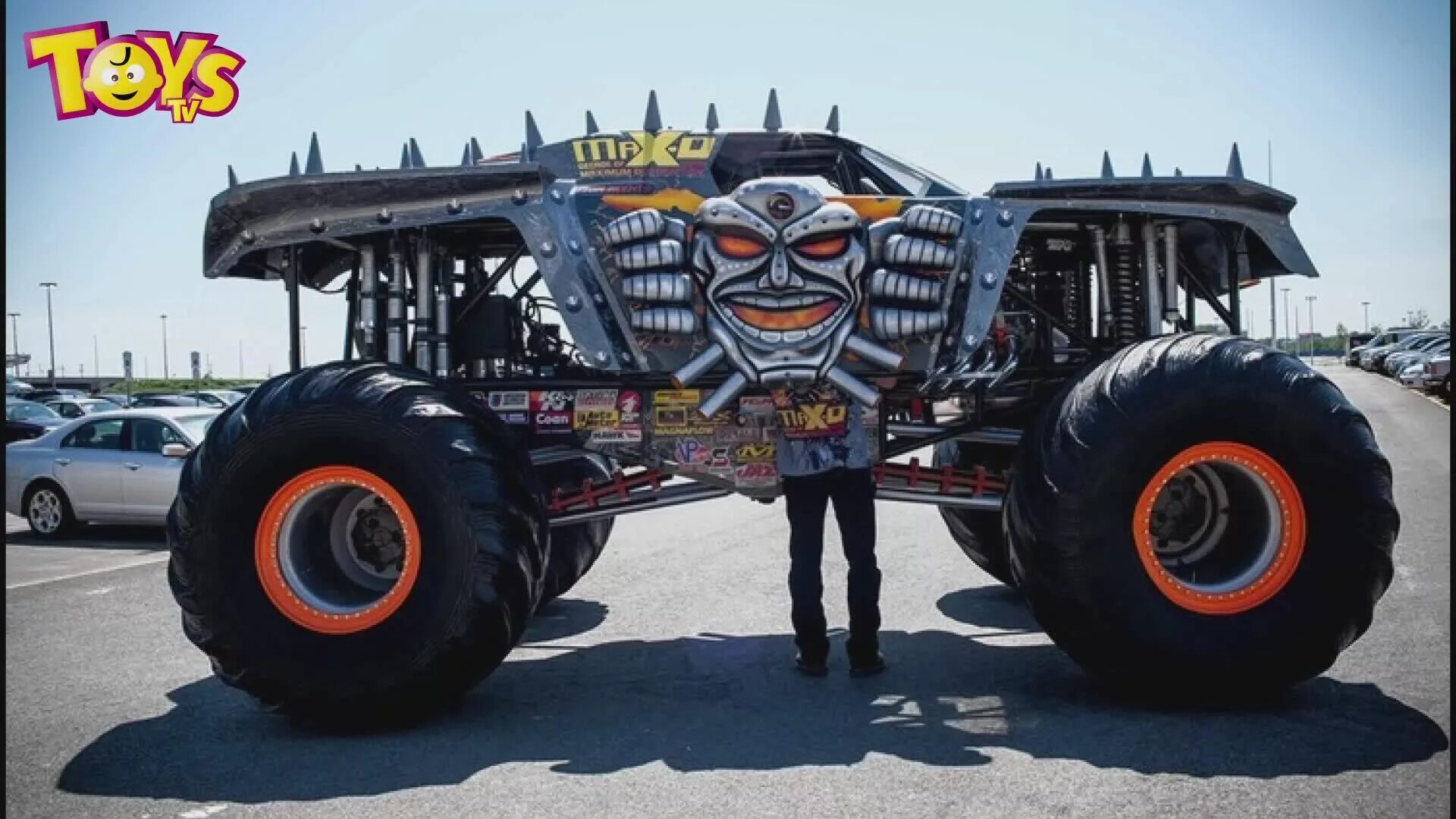 Настоящее большая машина. Автомобиль Monster Truck. Монстер трак шоу. Монстр трак монстр трак. Монстр трак тюнингованный.