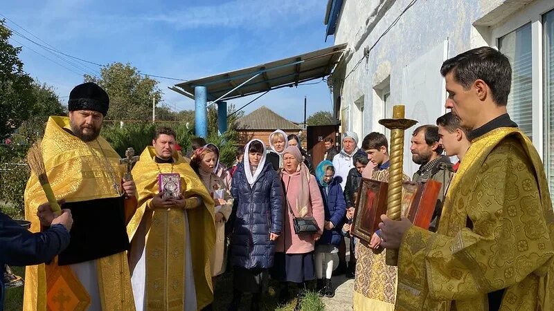 Староизобильная ставропольский край изобильненский. Станица Староизобильная Ставропольский край. Станица Каменнобродская храм.