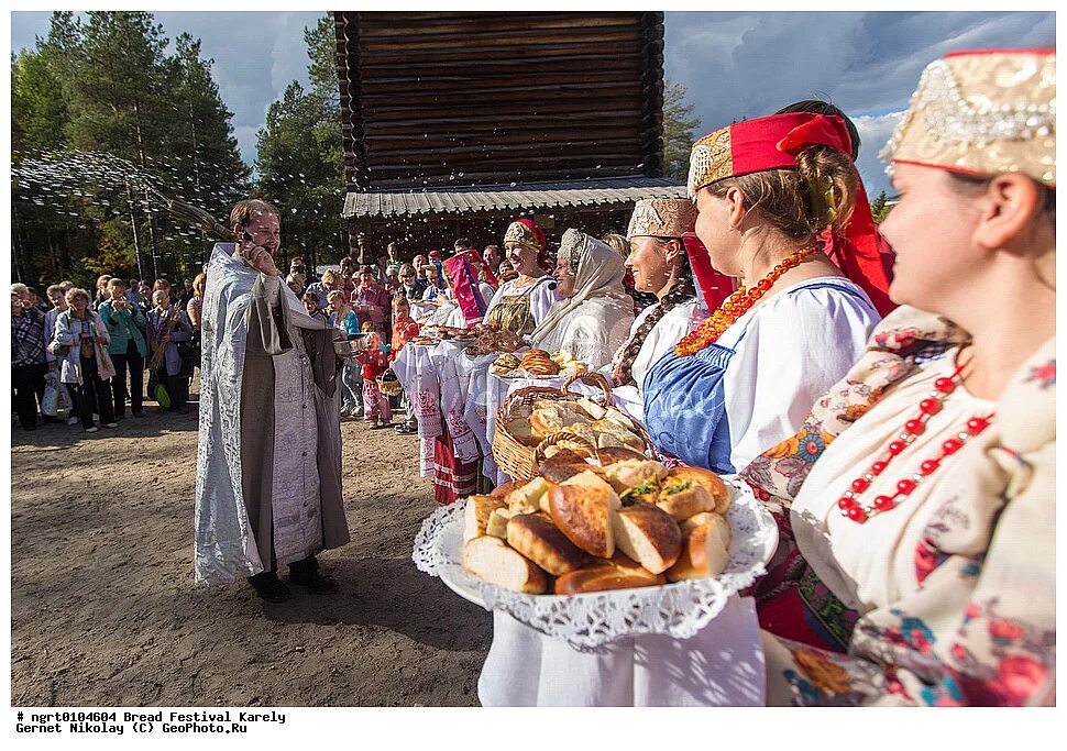 карельские традиции и обычаи. национальные праздники карелов. карелы праздники. чаша укко в карелии. карелы народ россии.