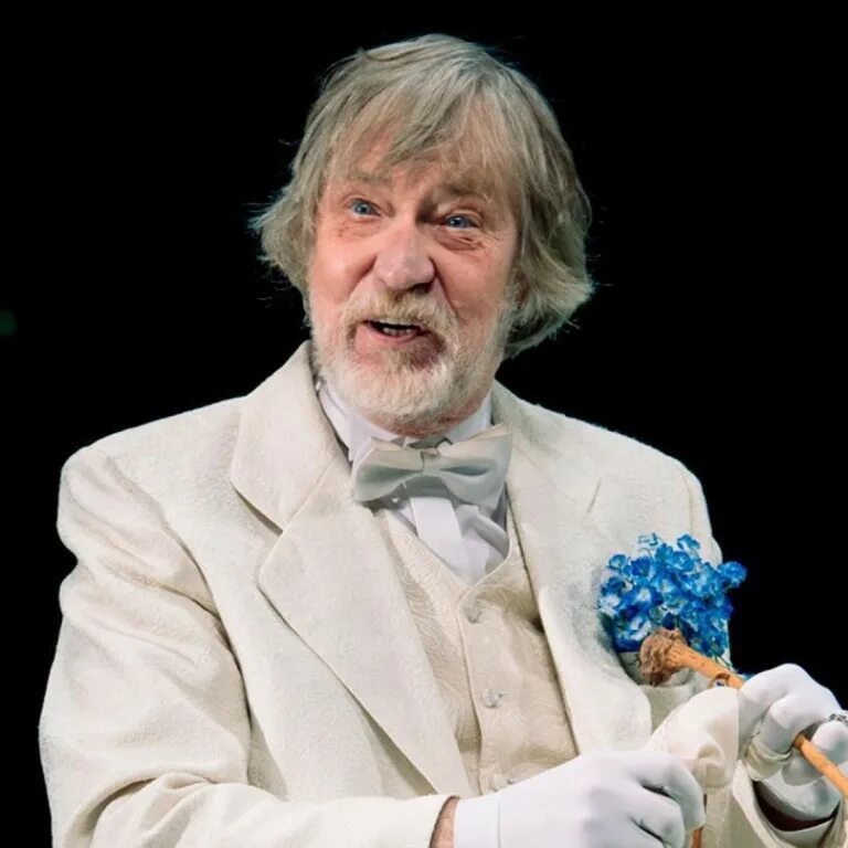 жизнь народных артистов