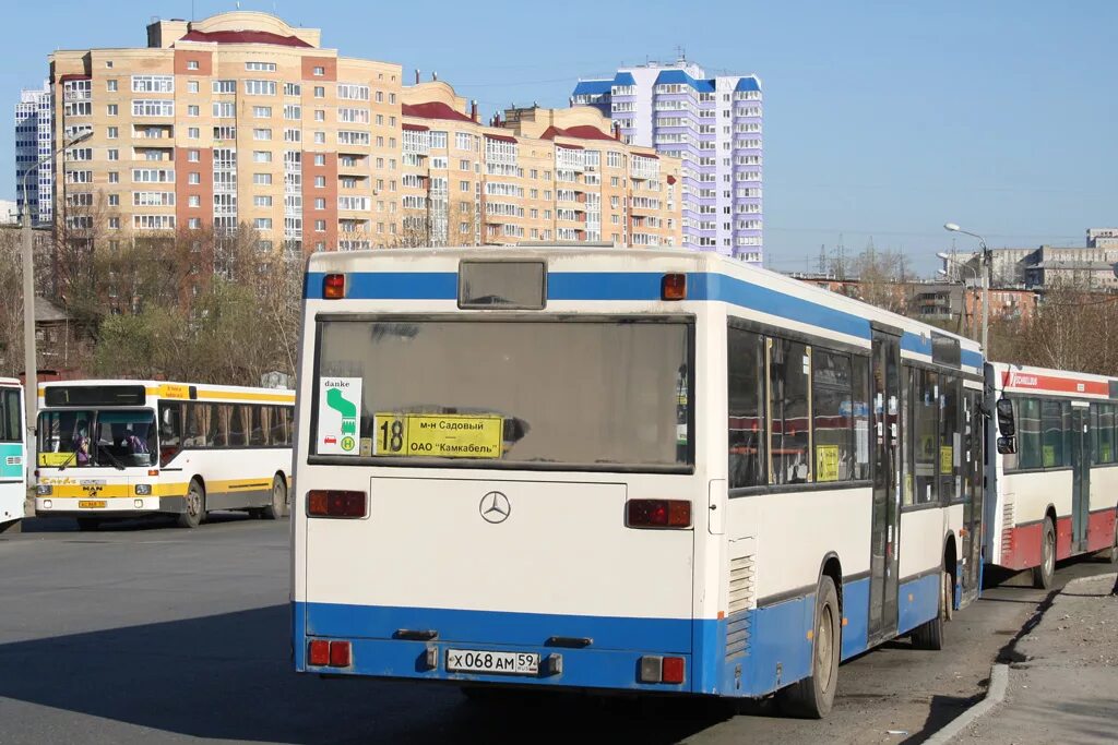 Автобус 18. 18д автобус. 18 Автобус Пермь. Автобус 18д Саратов.