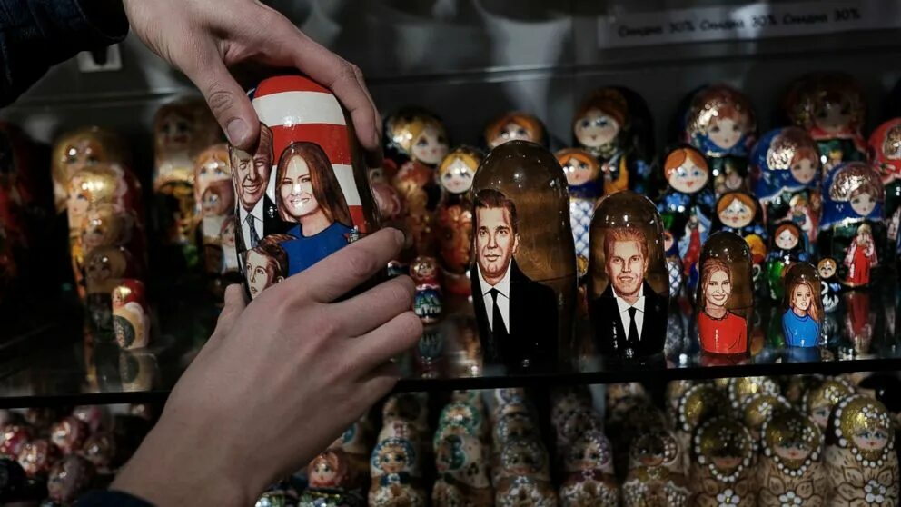 How russians. Итуруп медведи. Russian drink vodka. Russians drink a lot of vodka. Микрофон мем.