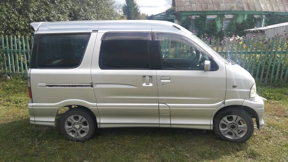 Daihatsu atrai 2020. Daihatsu atrai 2010. Daihatsu hijet atrai. Дайхатсу атрай 4wd. Daihatsu atrai 1999.