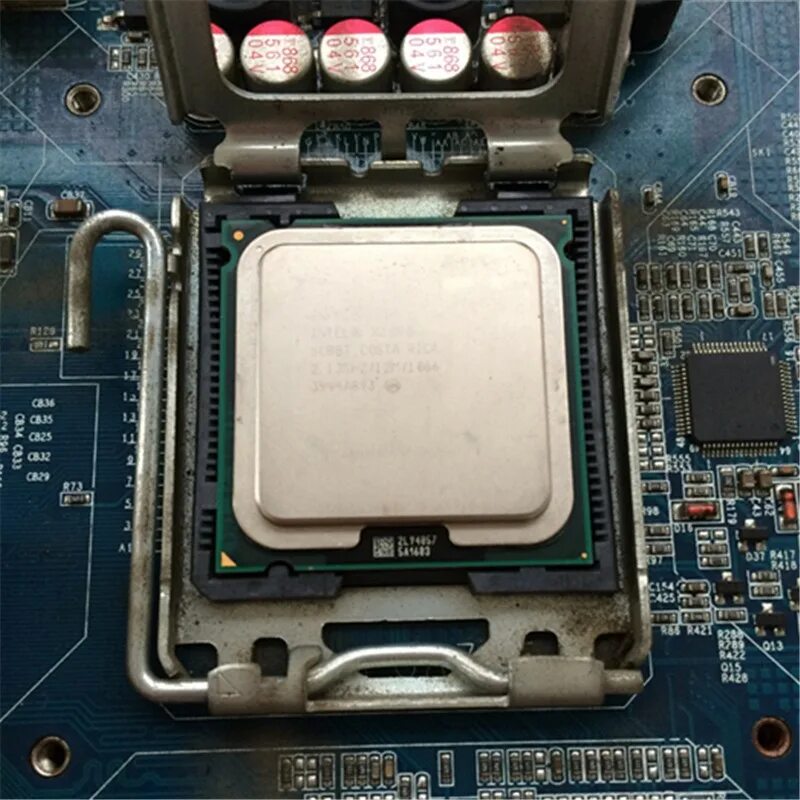 Xeon на 775 сокет. Xeon e5450. Процессор Xeon e5450. E5450 в 775 сокет. Xeon e5450 перемычка.