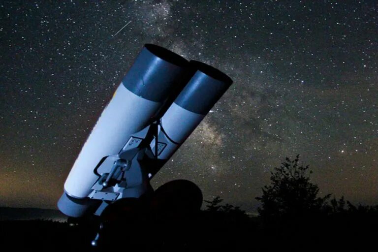 Контрольная работа элементы астрономии и астрофизики. Телескоп бинокль. Бинокль для астрономических наблюдений. Большой бинокулярный телескоп. Звездное небо в бинокль.