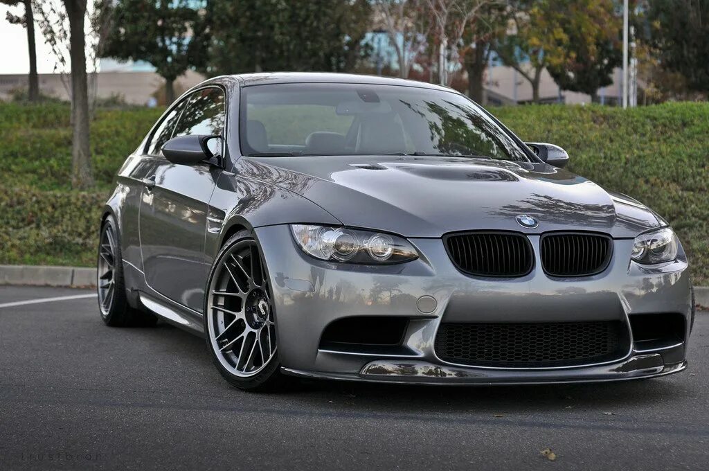 M 3 product. BMW e92 m. BMW 3 e92. BMW m5 e92. БМВ 92.