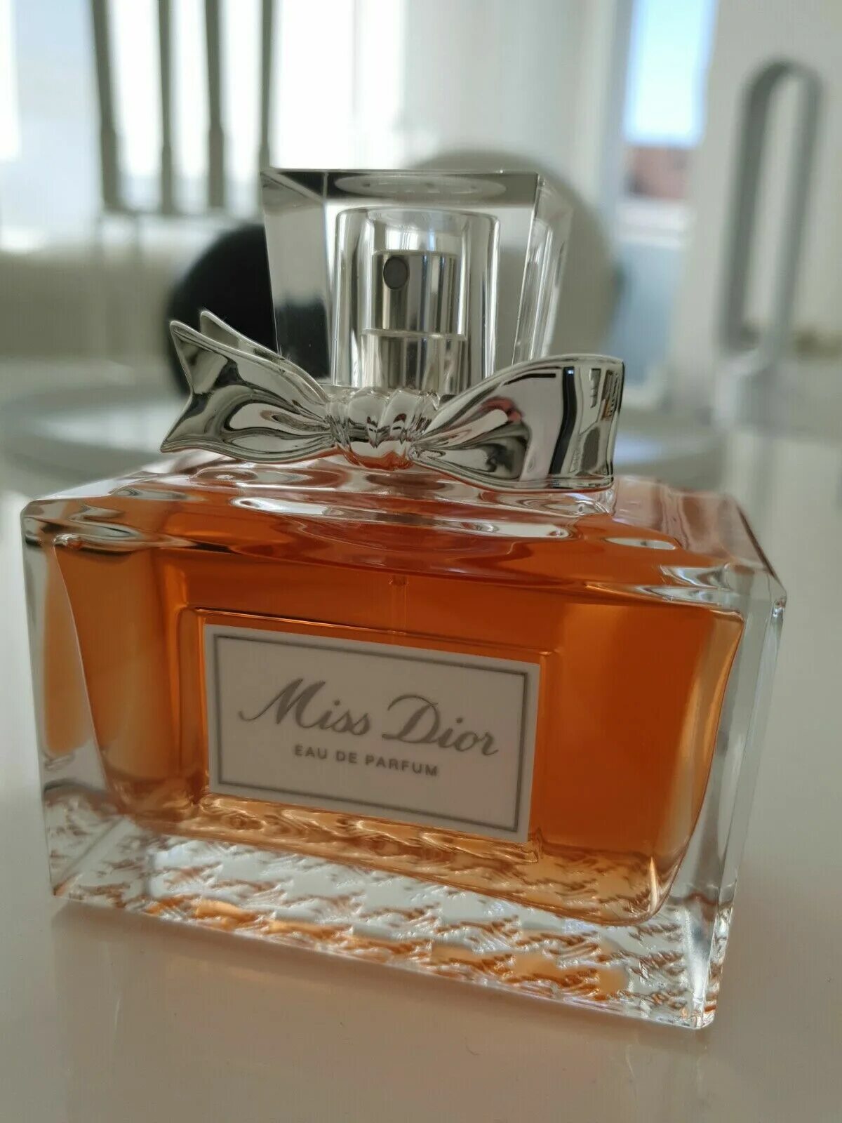 Купить духи диор оригинал. Dior Miss Dior Eau de Parfum. Miss Dior Eau de Parfum (2017) Christian Dior. Miss Dior Eau de Parfum Original. Мисс диор EDP.