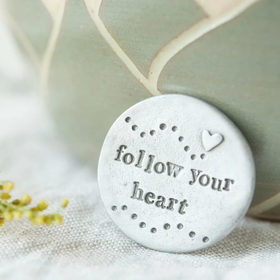 Come follow your. Follow your heart. follow your. follow your heart картинка. follow your heart обои на телефон.
