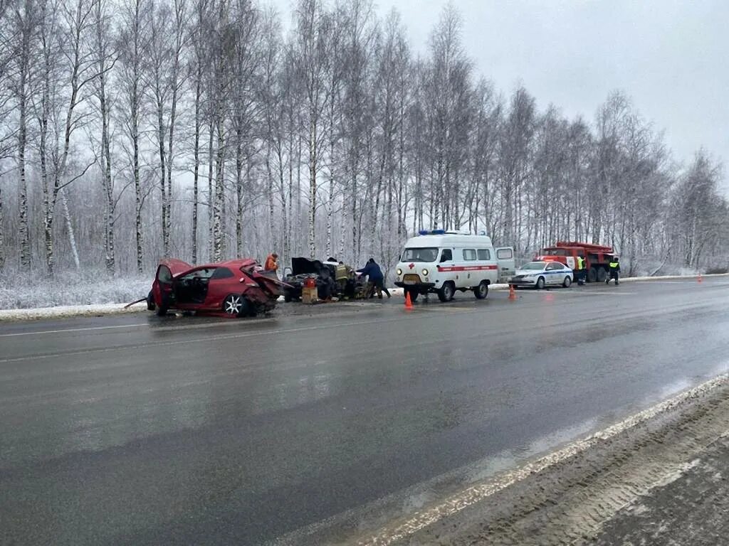 15 апреля 2016. Рязанская область аварии на м5. Авария Рязанская область сегодня м5. ДТП Шиловский район м5 Урал. ДТП В Рязанской области вчера на трассе м5.