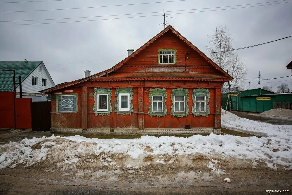 Старинные дома в Ивери. Тверь старые дома. Дома на Тверской. Красивые дома в Твери.