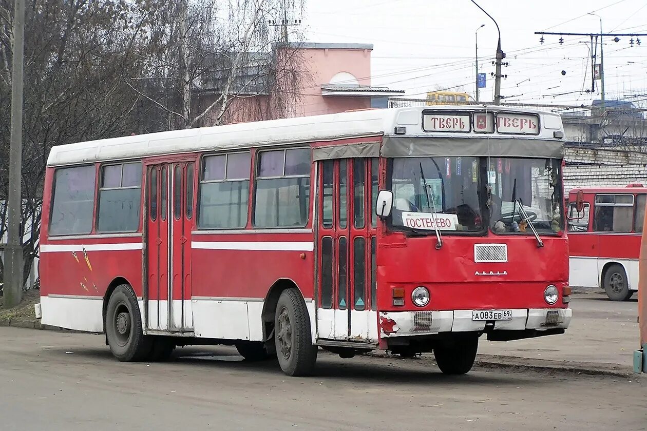 Ржев тверь автобус купить. ЛАЗ 42021. ЛАЗ Тверь. ЛАЗ 69. ЛАЗ-42021 пожарный.