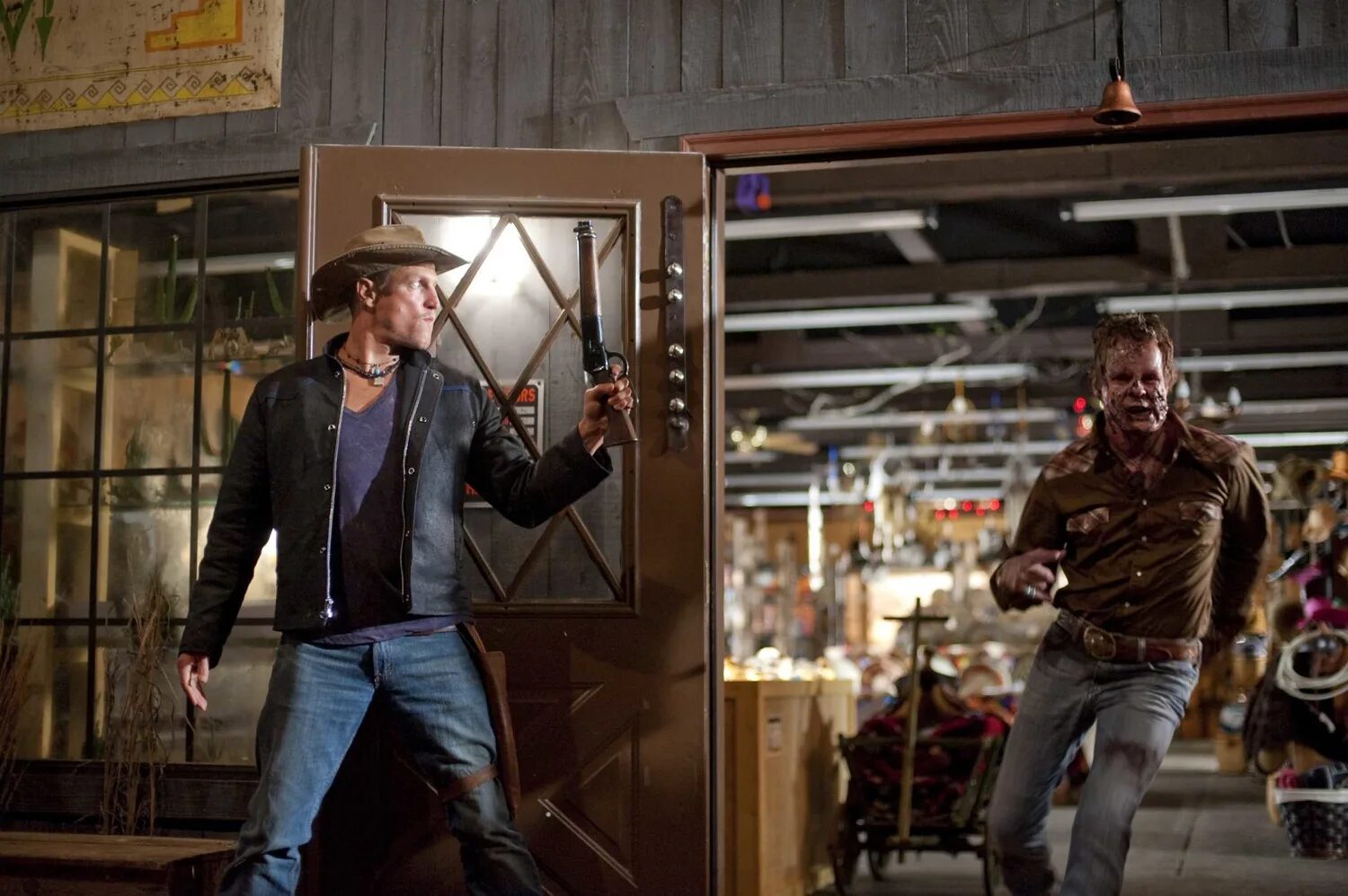 Зомбилэнд 1 на русском. Добро пожаловать в zомбилэнд (zombieland) 2009. добро пожаловать в зомбилэнд 2009. добро пожаловать в зомби ленд.