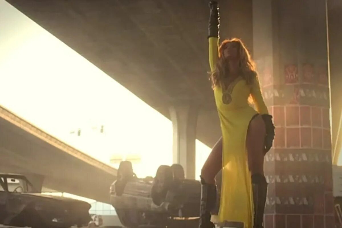 Beyonce world girl. Бейонсе Run the World. Run the World girls Beyoncé. Бейонсе 2023. Бейонсе who Run the World.