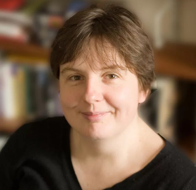 Emma smith. Эмма смит писательница. Эмма смит. Эмма смит уфа. Эмма смит уфа.