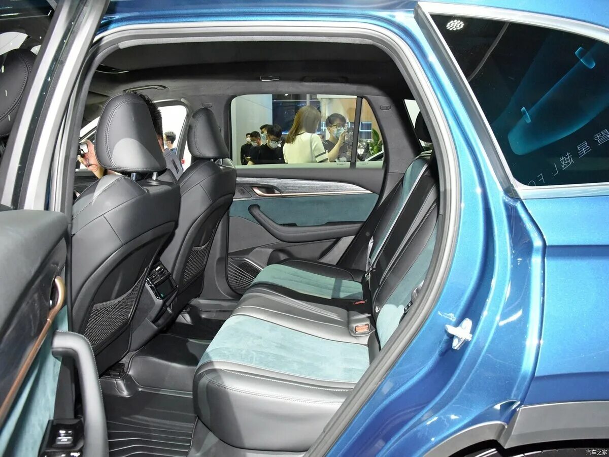 Джили монжаро 2023. Geely monjaro exclusive 2023. Geely monjaro размеры. Geely monjaro. Джили новый кроссовер 2022.